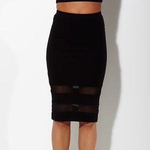 Black Mesh Panel Pencil Skirt. Size M